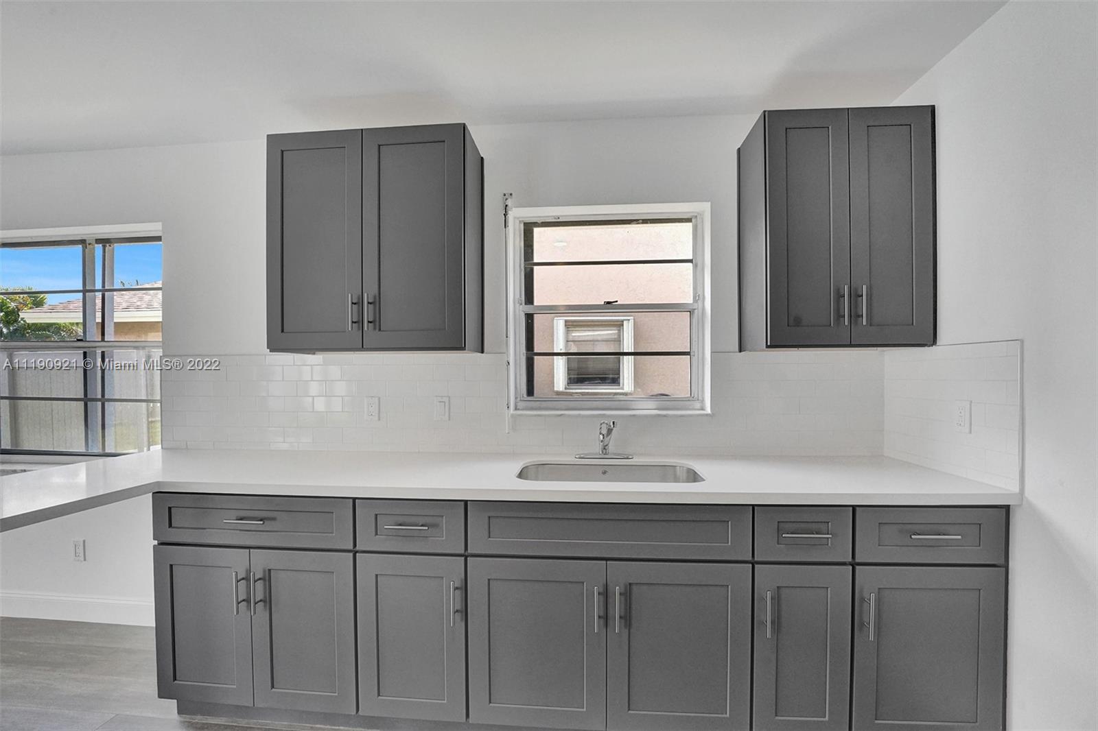 23098 Southwest 55th Avenue Boca Raton, FL 33433 - Photo 15 of 49