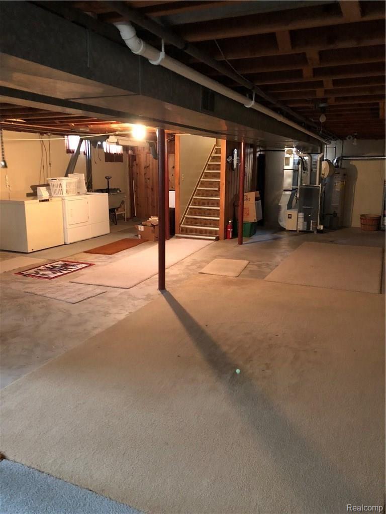 9384 Allen Road Allen Park, MI 48101 - Photo 32 of 44 Paa2vqZzQYyjeprRtmo4rA.jpg