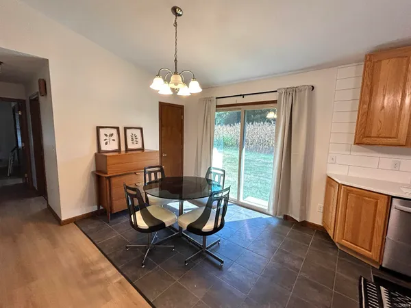 $2,750 | 6166 River Bluff Drive, Newburgh, IN 47630
