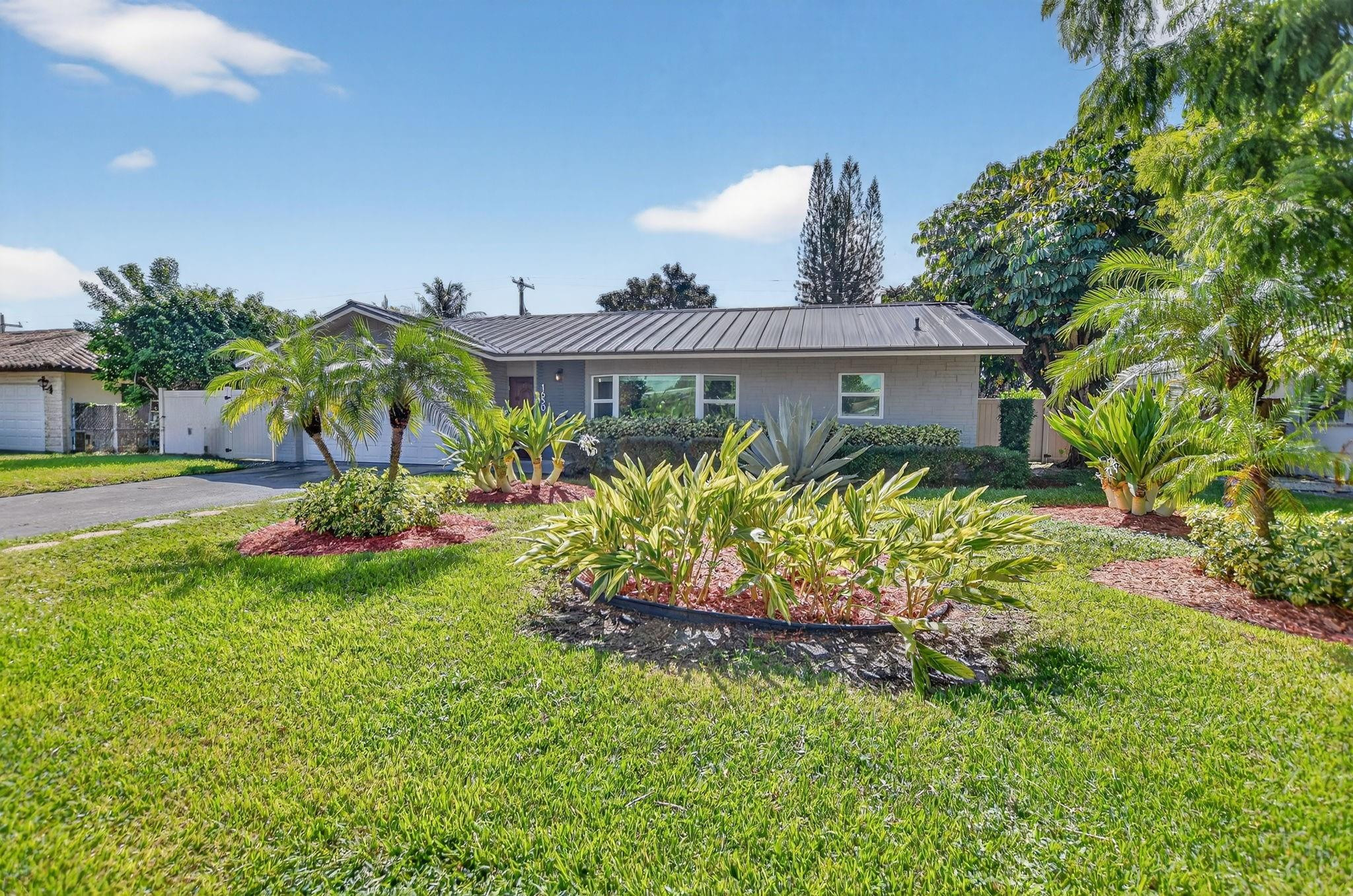 1650 Northwest 9th Street Boca Raton, FL 33486 - Photo 5 of 57 Welcome home!