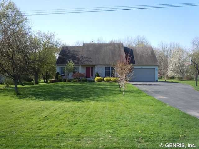 213 Burritt Road Parma, NY 14468 - Photo 1 of 1 Exterior Front