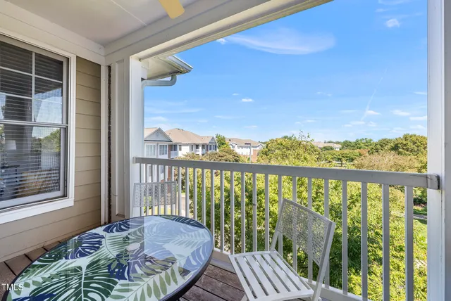 $379,900 | 322 Waterford Lake Drive, Cary, NC 27519