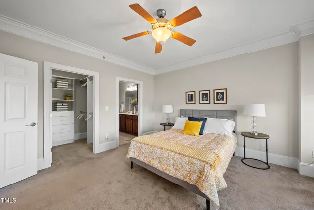 a view of walk in closet