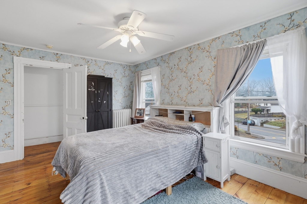 8 Highland Street Clinton, MA 01510 - Photo 24 of 32