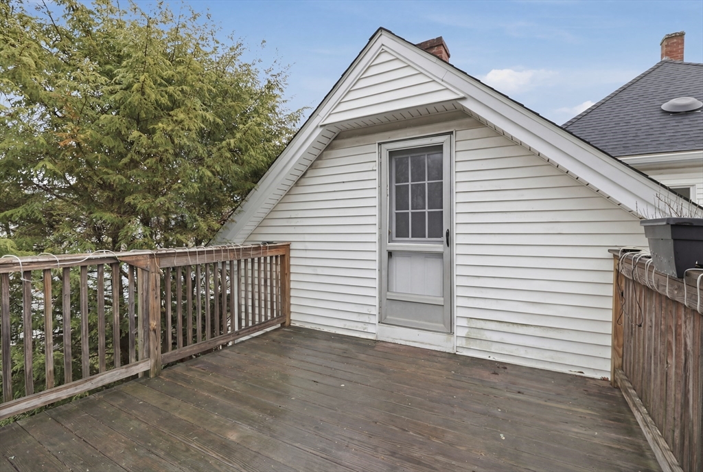 8 Highland Street Clinton, MA 01510 - Photo 28 of 32