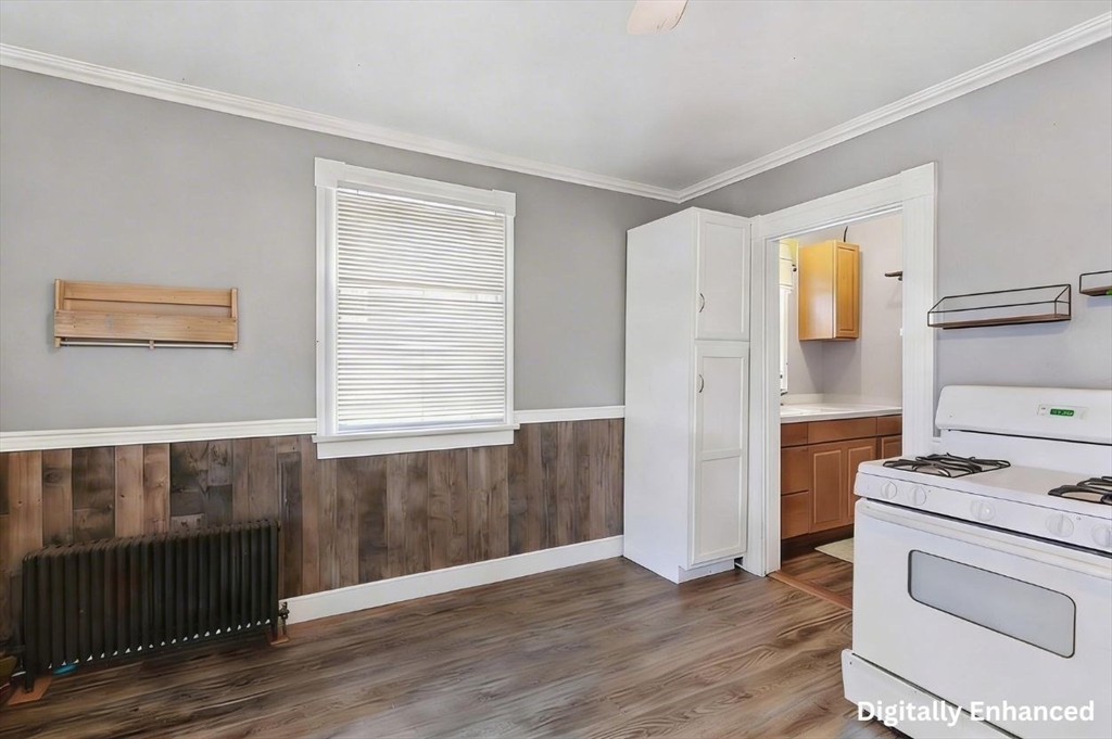 8 Highland Street Clinton, MA 01510 - Photo 9 of 32