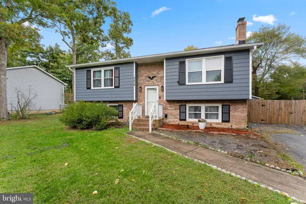 $439,900 | 5406 Lee White Lane, Fredericksburg, VA 22407