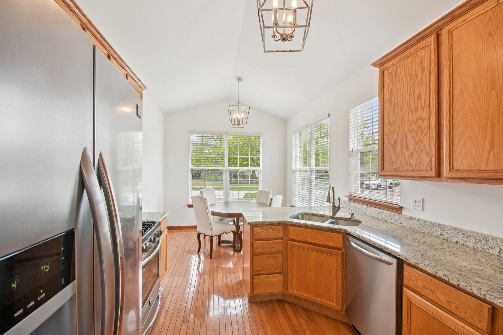 917 Havenshire Road Naperville, IL 60565 - Photo 13 of 46