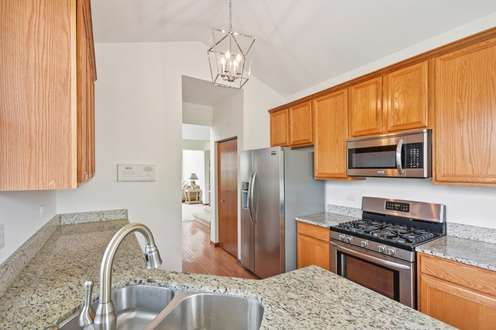 917 Havenshire Road Naperville, IL 60565 - Photo 17 of 46