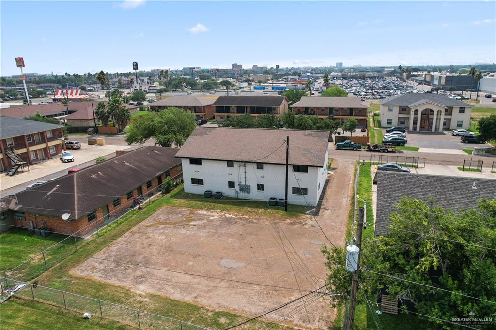 211 Gastel Circle, Unit 2 Edinburg, TX 78539 - Photo 17 of 22 a view of a house with a terrace