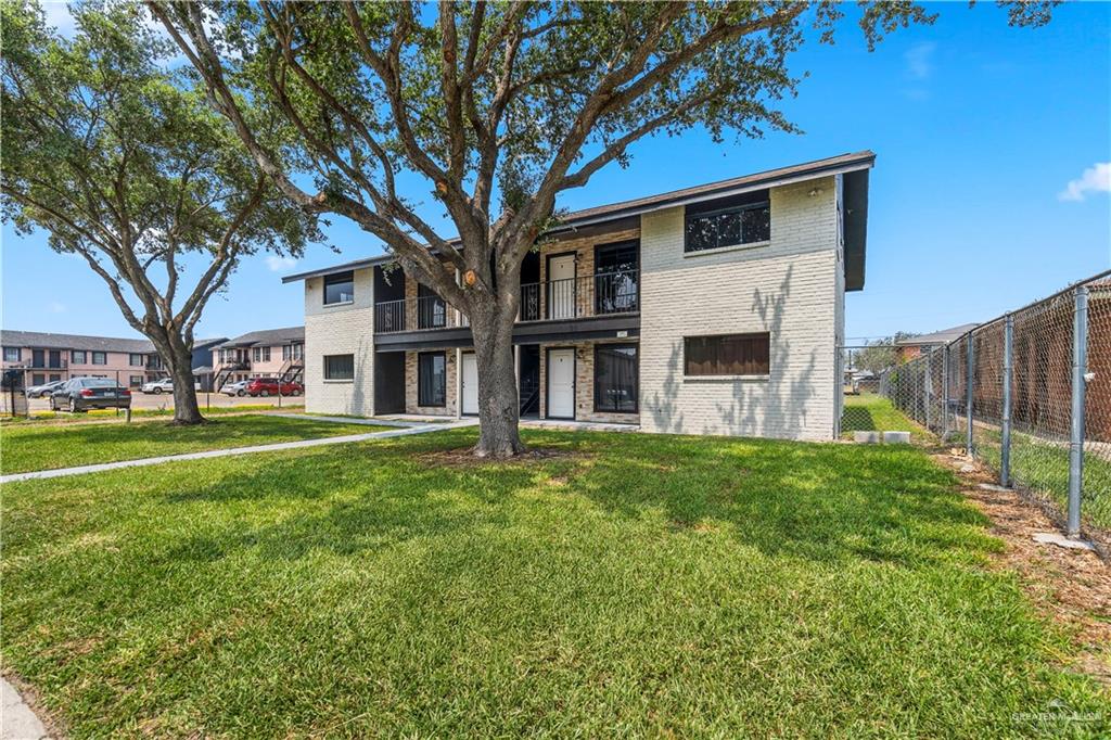 211 Gastel Circle, Unit 2 Edinburg, TX 78539 - Photo 3 of 22