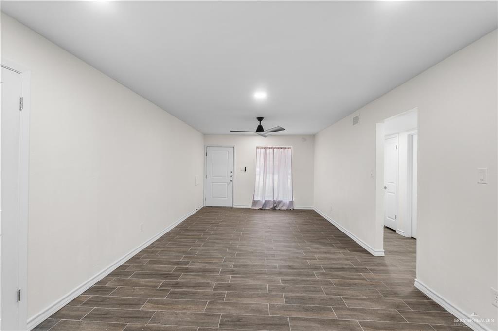 211 Gastel Circle, Unit 2 Edinburg, TX 78539 - Photo 7 of 22 a view of an empty room