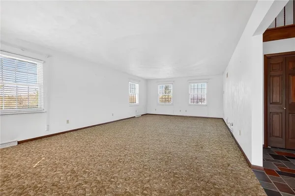 $335,000 | 110 Spring Drive, Apollo, PA 15613