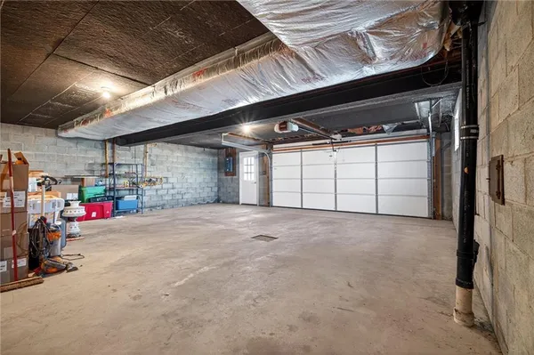 $335,000 | 110 Spring Drive, Apollo, PA 15613