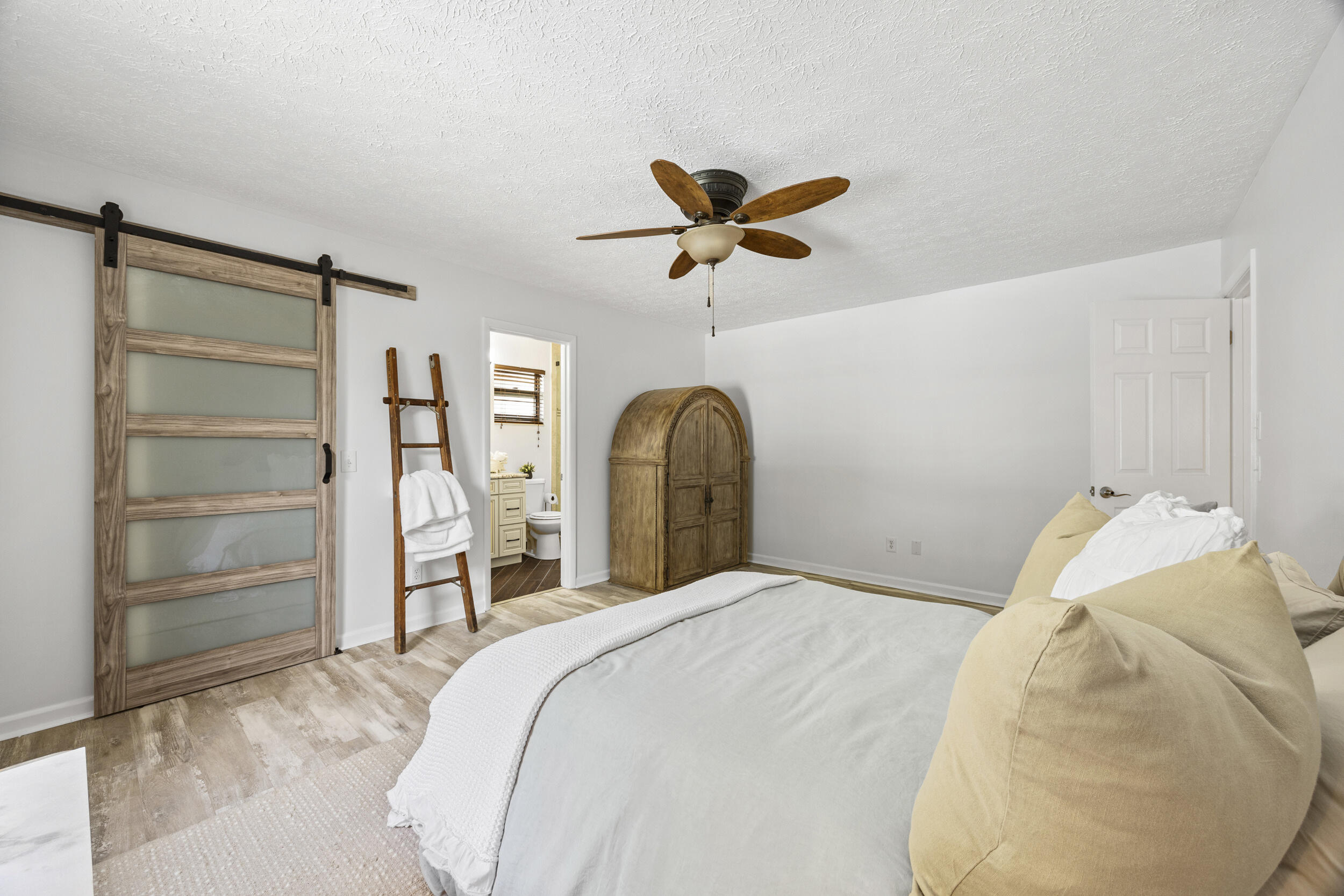 2656 Southwest Ace Road Port St. Lucie, FL 34953 - Photo 16 of 44 14_8p3a9245