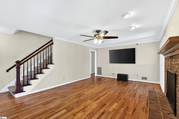 $675,000 | 206 West Killarney Lake, Moore, SC 29369