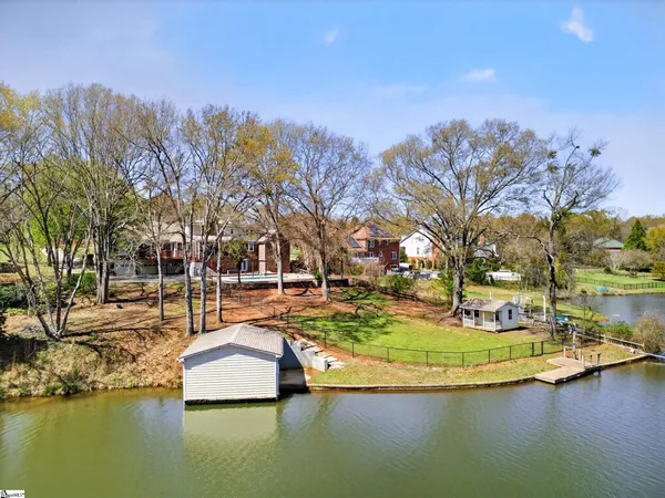 $675,000 | 206 West Killarney Lake, Moore, SC 29369