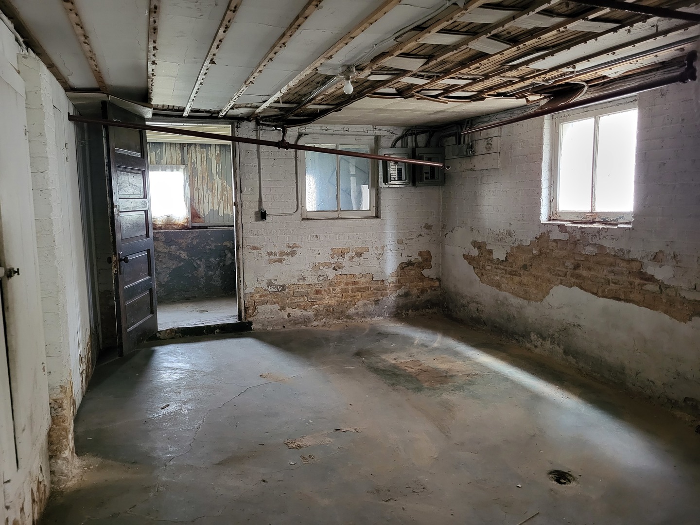 3311 North Ridgeway Avenue Chicago, IL 60618 - Photo 26 of 30 Gallery Image 26