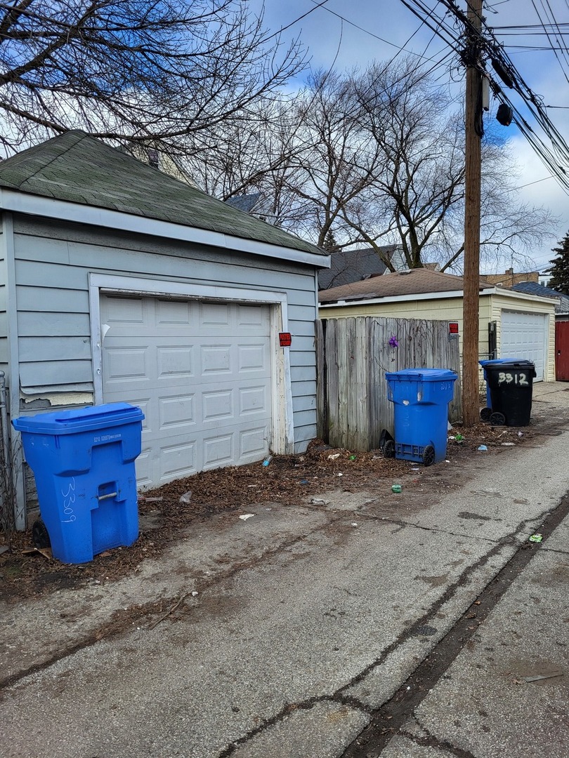 3311 North Ridgeway Avenue Chicago, IL 60618 - Photo 30 of 30 Gallery Image 30