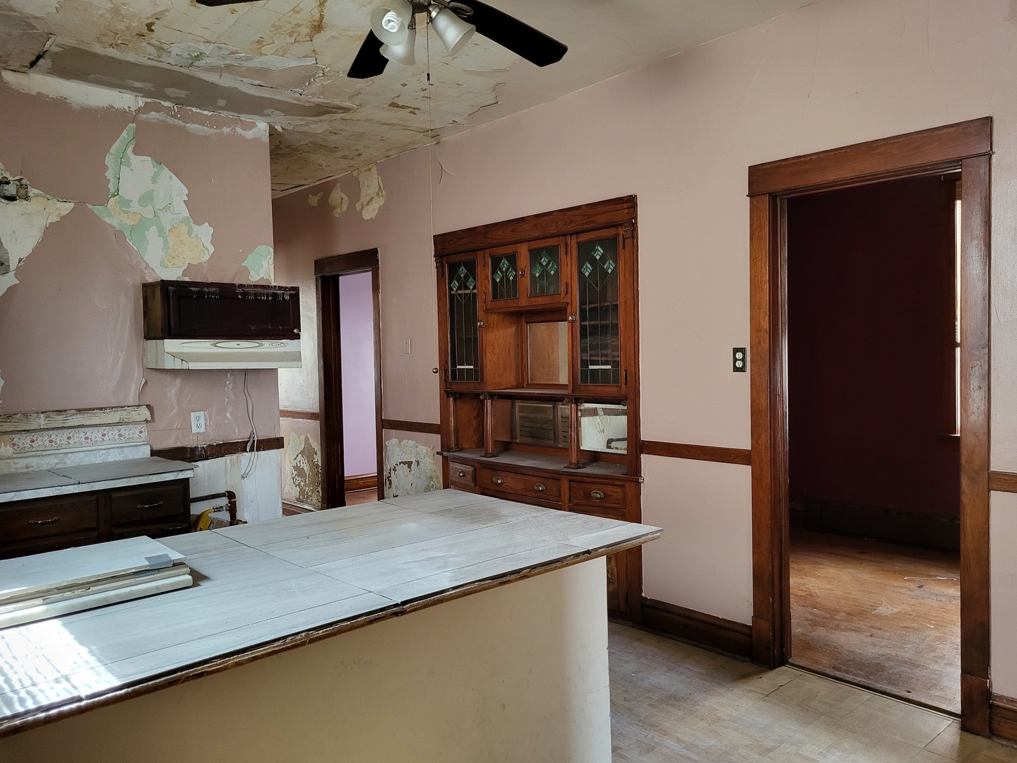 3311 North Ridgeway Avenue Chicago, IL 60618 - Photo 5 of 30 Gallery Image 5