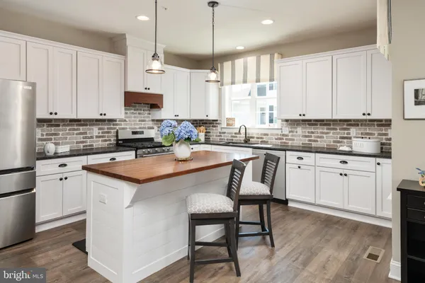 $694,500 | 352 Topside Drive, Unit 229, Stevensville, MD 21666