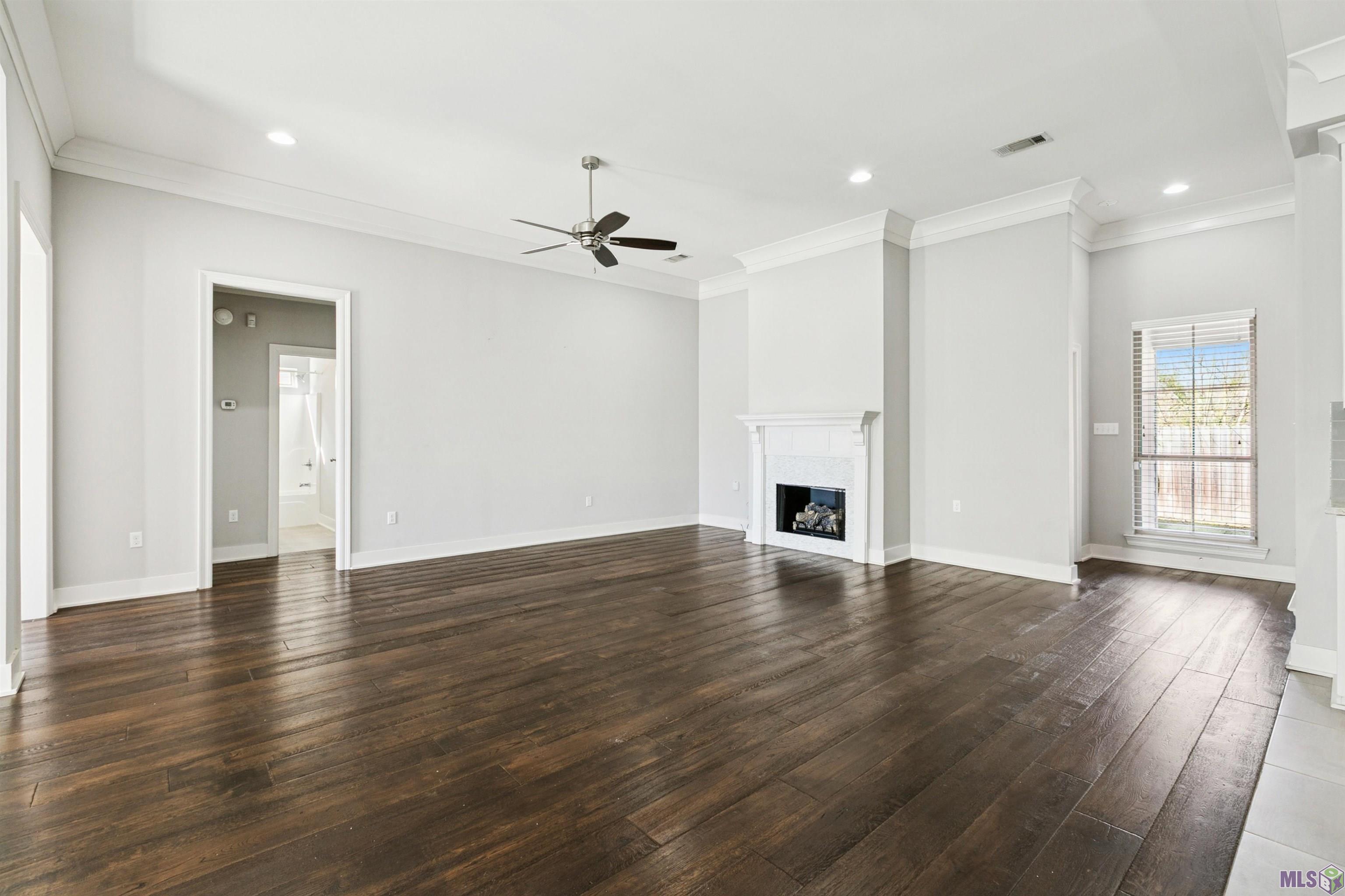 736 Portula Avenue Baton Rouge, LA 70820 - Photo 3 of 15
