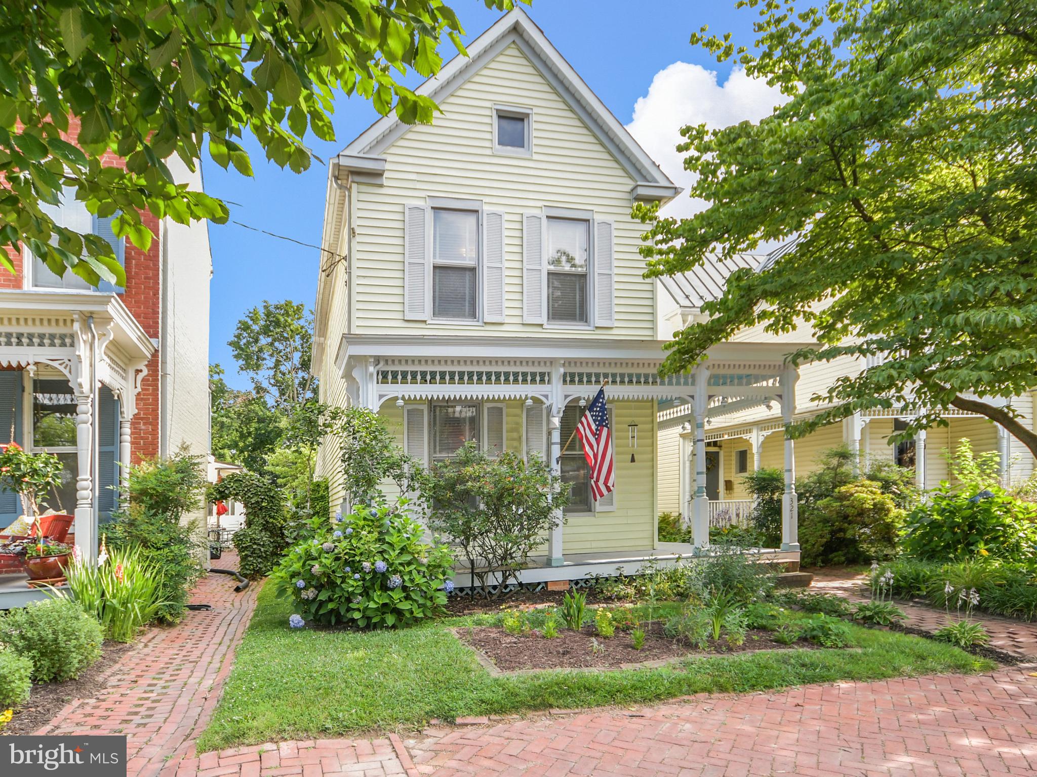 East 3rd Street Charmer