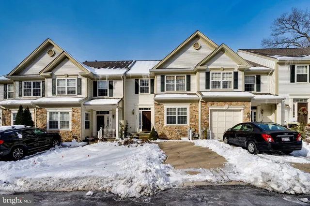 $3,500 | 7305 Shady Glen Drive, Unit 41, Columbia, MD 21046