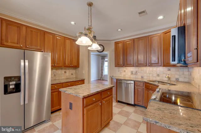 $3,500 | 7305 Shady Glen Drive, Unit 41, Columbia, MD 21046