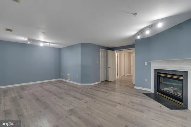 $3,500 | 7305 Shady Glen Drive, Unit 41, Columbia, MD 21046