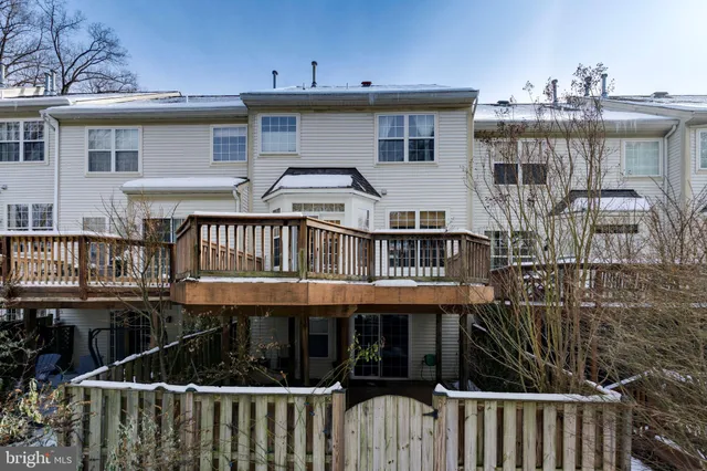 $3,500 | 7305 Shady Glen Drive, Unit 41, Columbia, MD 21046