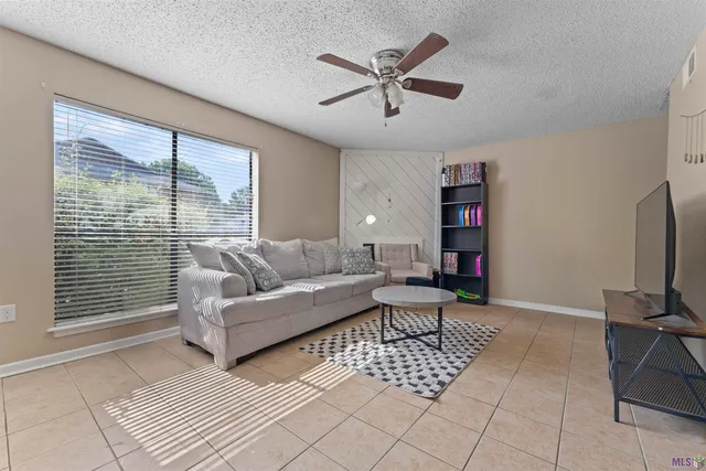 $116,000 | 1983 South Brightside View Drive, Unit 112A, Baton Rouge, LA 70820