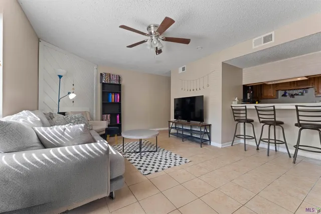 $116,000 | 1983 South Brightside View Drive, Unit 112A, Baton Rouge, LA 70820