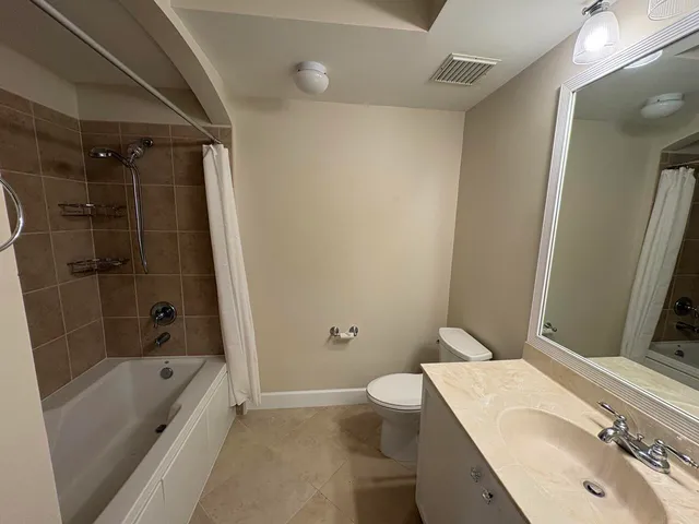 $2,250 | 2216 Renaissance Way, Unit 216, Boynton Beach, FL 33426
