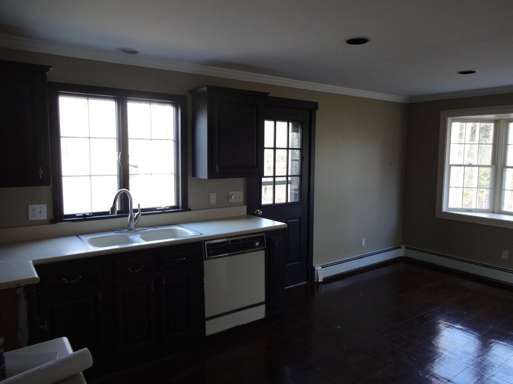 19 Underwood Road Hubbardston, MA 01452 - Photo 7 of 25 Gallery Image 7