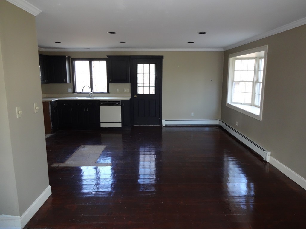 19 Underwood Road Hubbardston, MA 01452 - Photo 8 of 25 Gallery Image 8