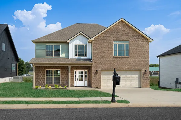 $429,950 | 1117 Henry Pl Boulevard, Clarksville, TN 37042