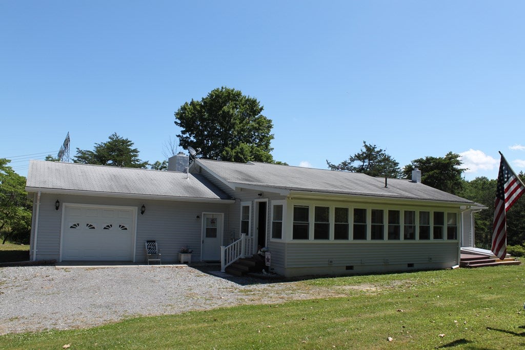 9055 Bark Ridge Road Huntingdon, PA 16652 - Photo 2 of 54 Gallery Image 2
