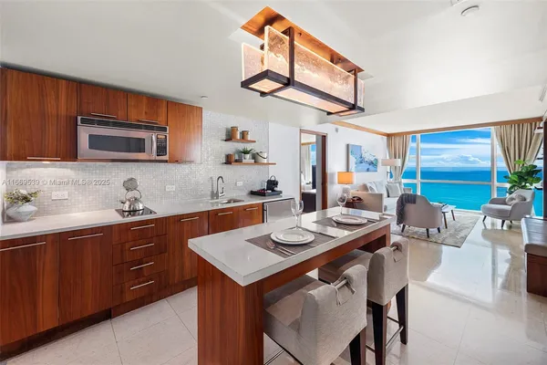 $11,000 | North Beach, Miami Beach, FL 33141