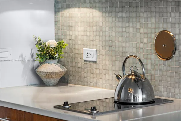 $11,000 | North Beach, Miami Beach, FL 33141