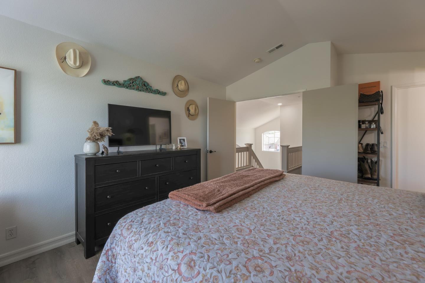 166 Sutton Way Salinas, CA 93906 - Photo 19 of 29