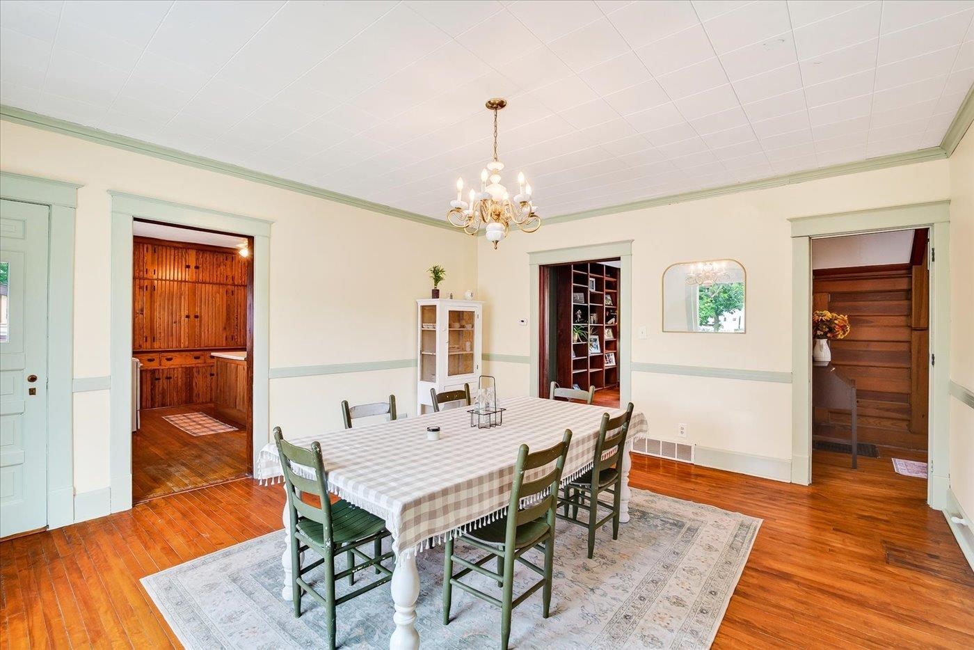 131 South Spring Street Columbus, WI 53925 - Photo 16 of 73 Gallery Image 16