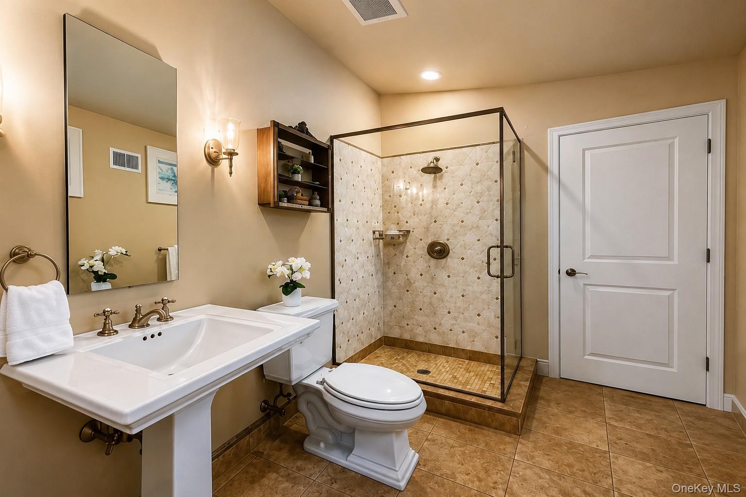 39 Cherry Lane Syosset, NY 11791 - Photo 34 of 43