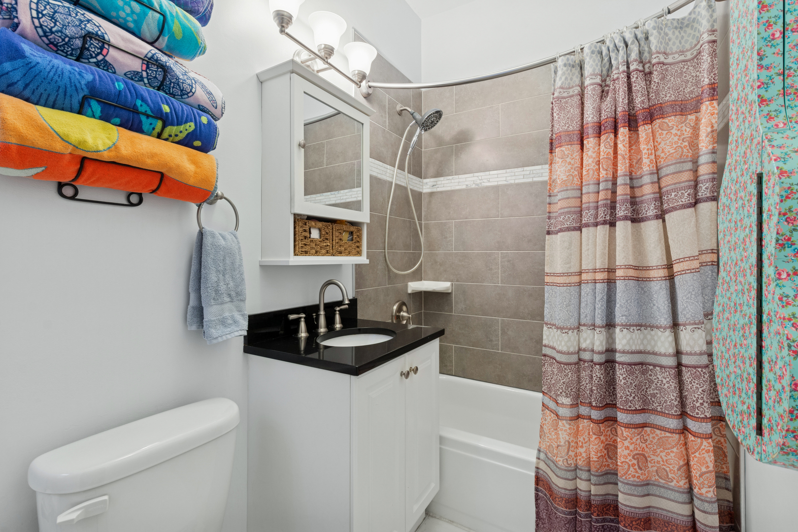 559 West Aldine Avenue, Unit 2 Chicago, IL 60657 - Photo 13 of 23 a bathroom with a sink toilet and shower