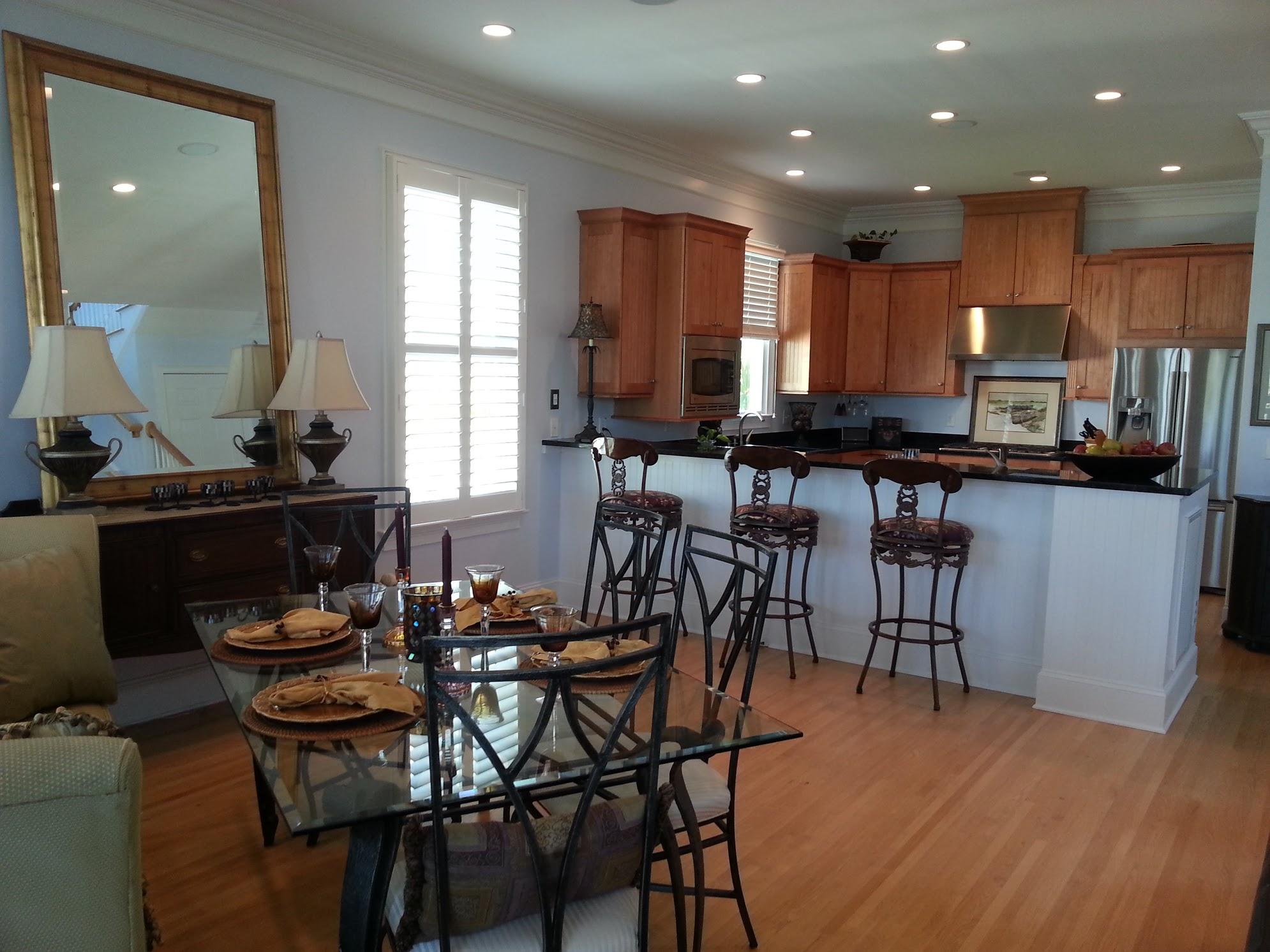 1778 Bergenfield Road Mount Pleasant, SC 29466 - Photo 4 of 12 1778 Bergenfield Dining 2