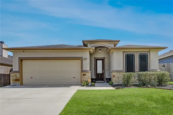 $309,900 | 15413 Basswood Drive, Corpus Christi, TX 78410