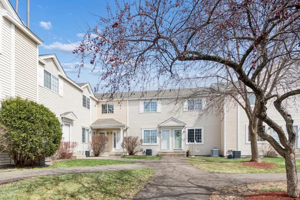 $205,000 | 9060 Scarlet Globe Drive, Eden Prairie, MN 55347