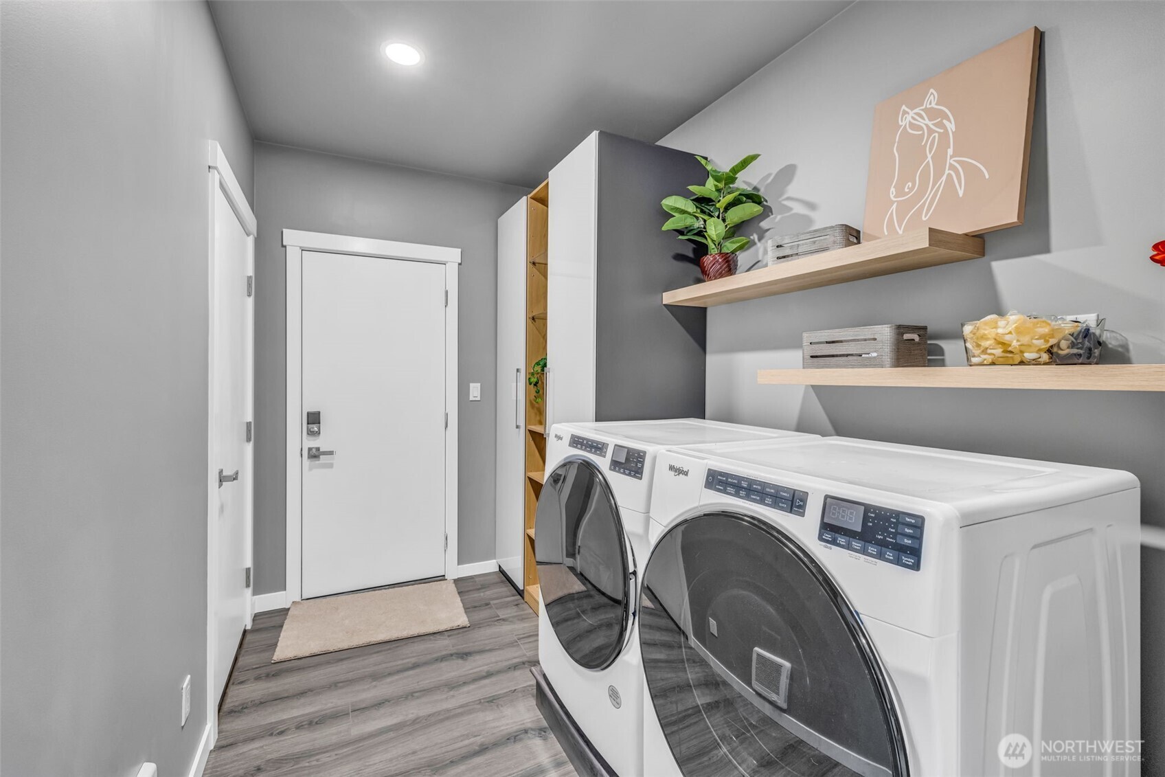 616 212th Street Southwest Bothell, WA 98021 - Photo 17 of 28 a utility room with dryer and washer