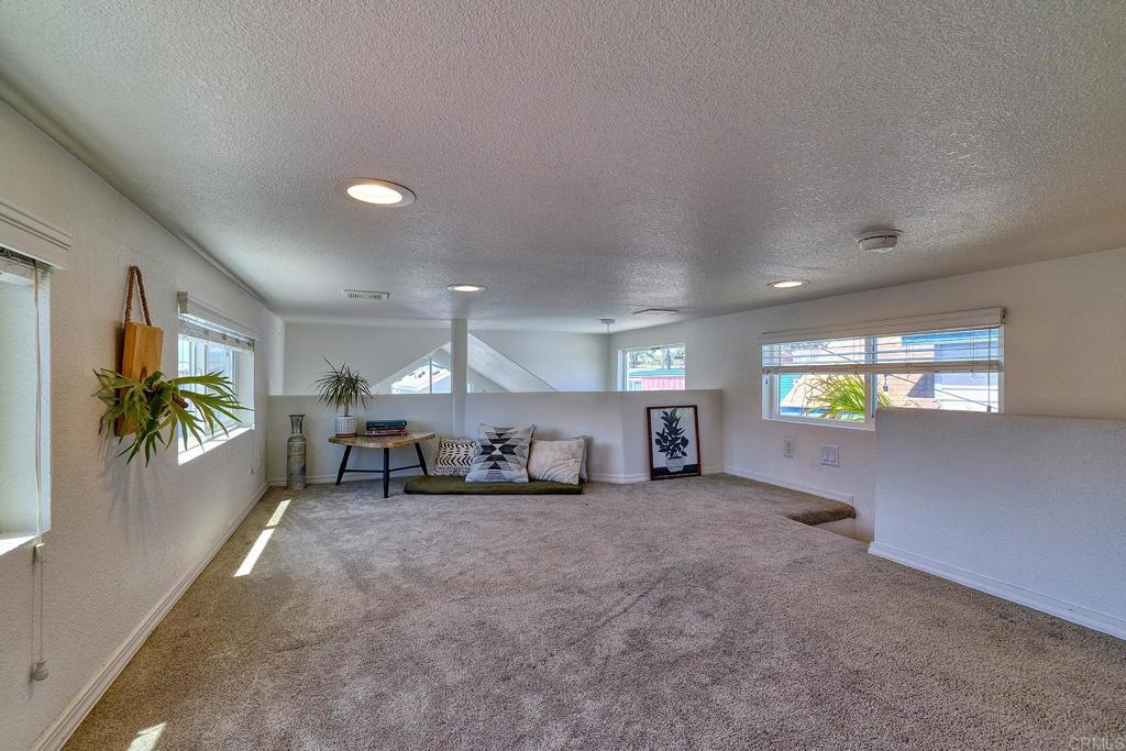1549 North Vulcan Avenue, Unit 28 Encinitas, CA 92024 - Photo 15 of 22