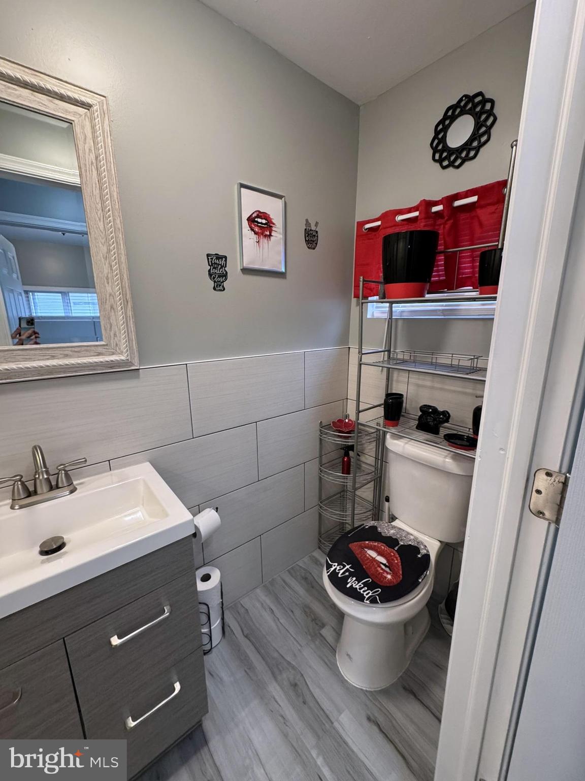 325 East 20th Street Chester, PA 19013 - Photo 16 of 40